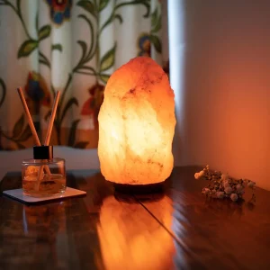 himalayan salt lamp for house beauty and decoration and also best for health